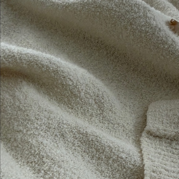 Banana Republic Cream Button-Up Off White Cardigan - Picture 5 of 5